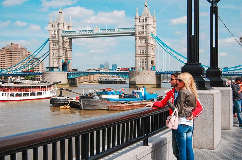 51 Romantic And Fun Things To Do In London For Couples | Perfect London Date Ideas