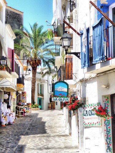 41 BEST HIDDEN GEMS IN IBIZA, SPAIN