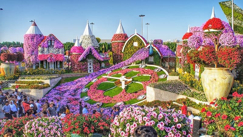 16 Most Beautiful Gardens in the World