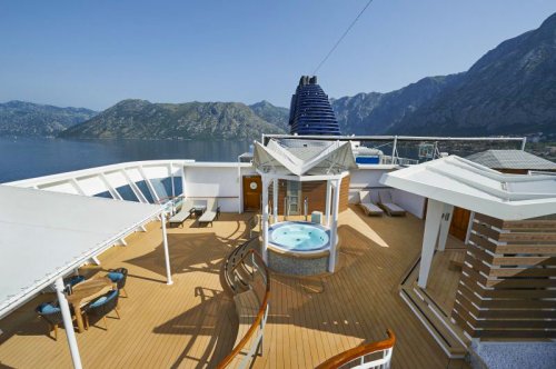 14 MOST LUXURIOUS CRUISE SHIP SUITES