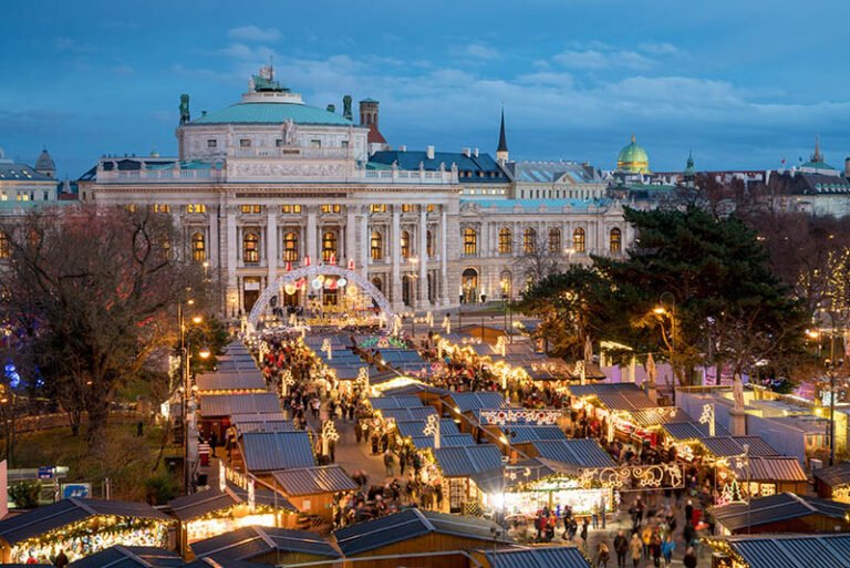 24 BEST CHRISTMAS MARKETS IN EUROPE