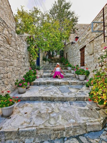 HIDDEN CYPRUS GEMS: LOFOU AND TROODOS MOUNTAINS