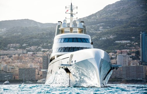 After over 18 months of successfully evading the watchful eyes of Western authorities, sanctioned billionaire and Russia’s richest mogul, Andrey Melnichenko, has flicked on the transponders of his lavish $300 million Motoryacht A.
