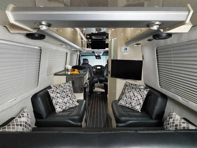 Airstream partners with Mercedes Benz to create a luxury touring coach - Luxurylaunches