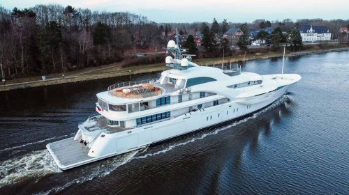 Hiding for months, Putin’s $119 million superyacht yacht ‘Graceful’ has changed its name to ‘Killer Whale’. The 270 feet vessel on its way to St Petersburg has a wine cave, a wellness area and a pool that transforms into a dance floor.