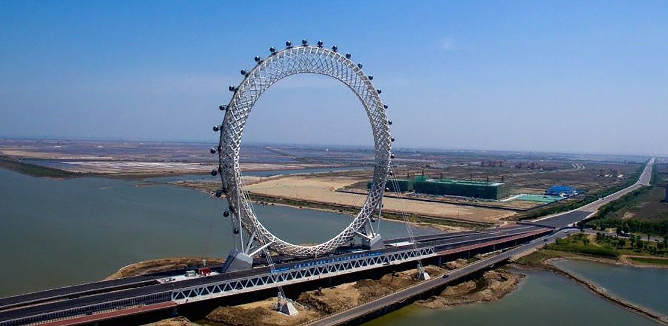 China’s new spokeless ferris wheel is a megastructure that’s even bigger than the London Eye