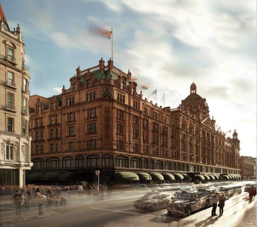 London’s iconic luxury department store Harrods is combing through its customer database and warning Russians that it won’t sell them luxury goods worth more than $370.