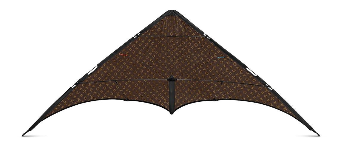 Ridiculous even for the rich: We just cannot fathom $10,400 for the Louis Vuitton monogram kite