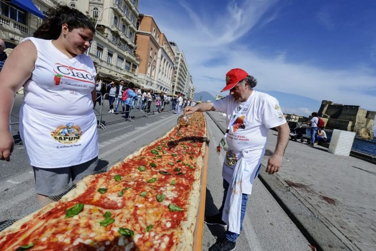 It's National pizza day - Here are the coolest and most expensive pizza's ever