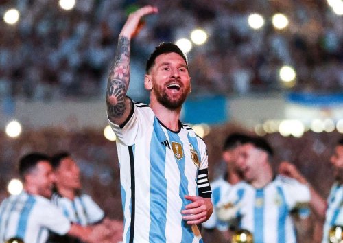 Lionel Messi gave a cold shoulder to Saudi Arabia’s billion-dollar offer and sealed the deal with Inter Miami in MLS. The David Beckham owned club added 262,500 Instagram followers every hour, making it the most followed MLS club.