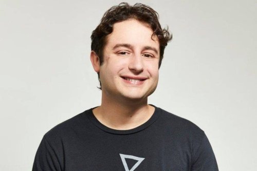 Meet 30-year-old tech whiz Dylan Field who went from a university dropout to a billionaire – Born to working class parents, the child genius sold his company Figma for $20 billion to their arch-rival Adobe.