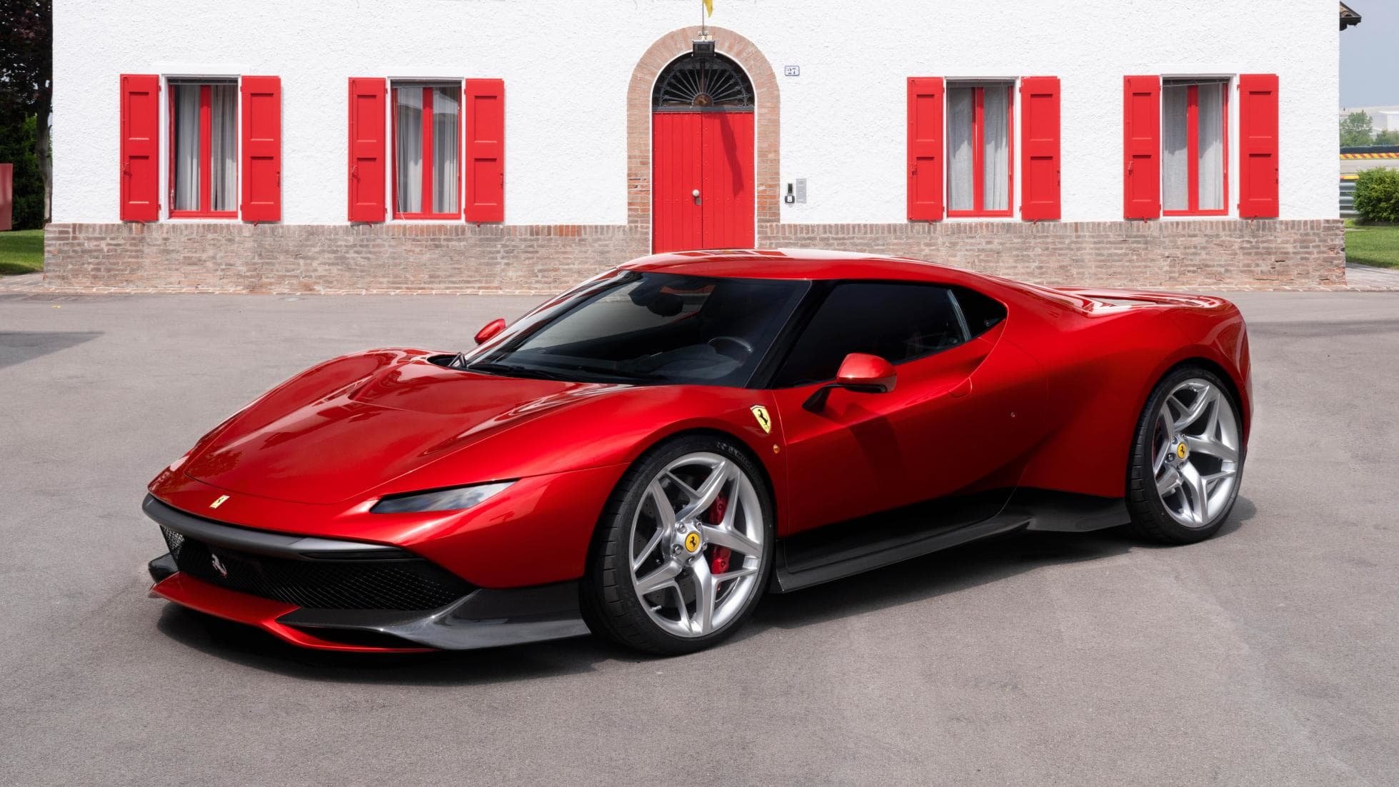 Ferrari has built a 488 GTB-based one-off and it looks absolutely stunning - Luxurylaunches
