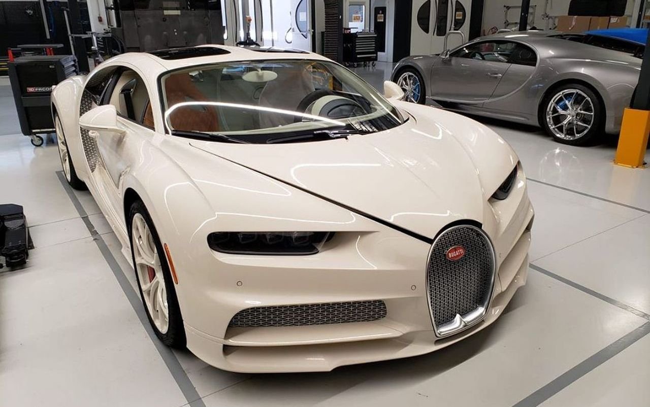 This bespoke Bugatti Chiron that was created in collaboration with Hermes