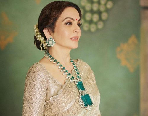 While her son wore a $4.6 million watch and impressed Mark Zuckerberg, Nita, the wife of Asia’s richest man Mukesh Ambani, stunned the world with her $7.5 million emerald necklace at her son’s pre-wedding festivities. The necklace with 863 carat emeralds took 3 years to make.