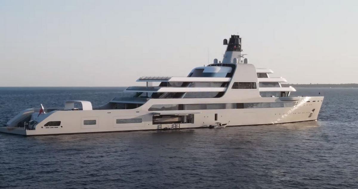 Take a look at Russian billionaire Roman Abramovich’s $610M megayacht Solaris – The monster is 460ft long, comprises 48 cabins across eight decks, and is secure as the Air Force One.