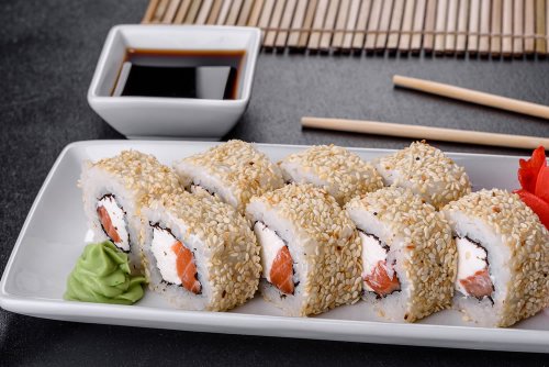 An expert guide on how to eat sushi like a professional | Flipboard