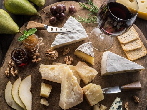 The perfect wine and cheese pairings you need to try this Christmas