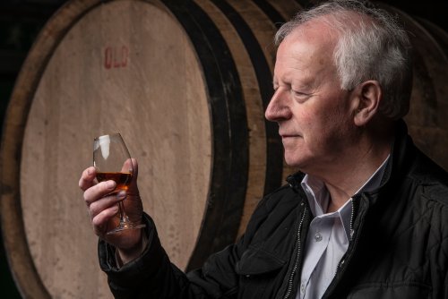 Whisky great Billy Walker marks 50 years in scotch whisky with celebratory series