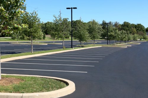 5 Things You Need to Keep Your Commercial Parking Lot Safe