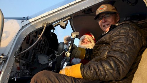 Kuujjuaq pilot Johnny May has flung candy out of his plane on Christmas for 55 years—until now