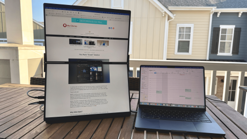 Getting Away from Your Desk with JSAUX’s FlipGo Pro Dual Display