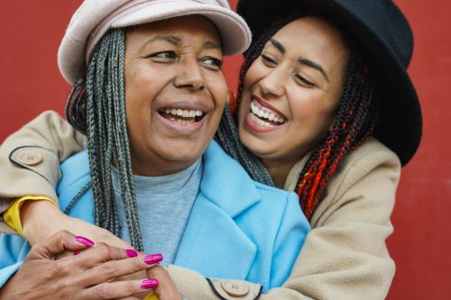 New Study Reveals Toxic Chemicals In Braiding Hair — Here’s What To Use Instead