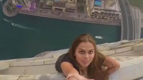 Russisches Model riskiert ihr Leben für das "perfekte Selfie"