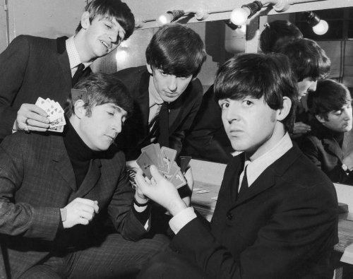 Auf dreckiger Tischdecke: Geklaute Beatles-Zeichnungen wieder aufgetaucht!