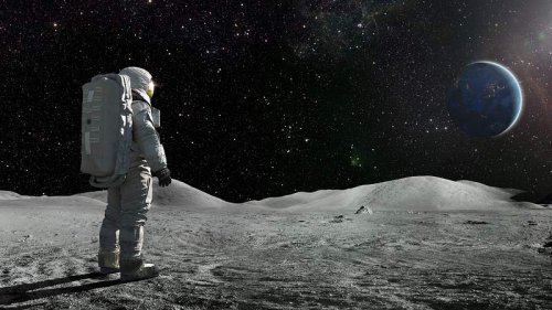 US-Luftwaffenexperte packt aus: Mysteriöse Mond-Basis entdeckt!