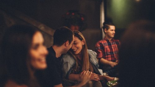 Dating-Expertin: Männer sollen immer zahlen!