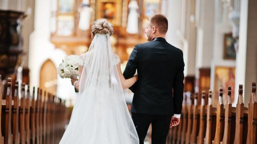 Wegen Torten-Streich: Braut beantragt Scheidung - einen Tag nach der Hochzeit!
