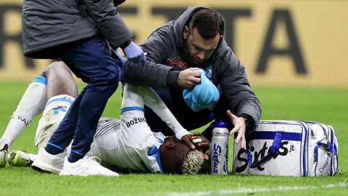 Horror-Verletzung: Fußball-Star fällt Auge raus