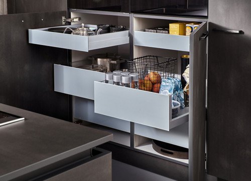 Toutes nos astuces pour bien organiser l'espace de rangement sous l'evier - Maison & Travaux