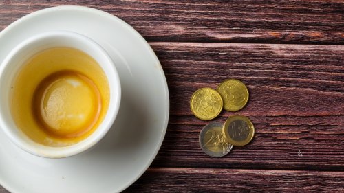 Pourboires défiscalisés en 2025 : n’oubliez pas de cocher la case 1PB sur votre déclaration de revenus si vous voulez en profiter