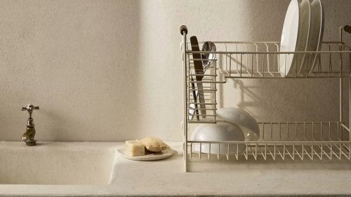 Un hygiéniste vous le dit : cette tâche ménagère est la plus inutile de votre routine, "c’est purement esthétique"