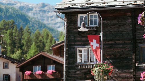 La Suisse ne plaisante pas avec les squatteurs : voici ce que fait le pays pour les déloger, et c’est autre chose qu’en France