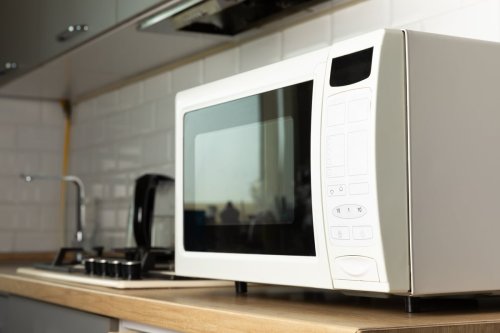 Le micro-ondes a trouvé son remplaçant pratique et moderne, il fait tout beaucoup mieux que lui (et ce n'est pas le Airfryer)