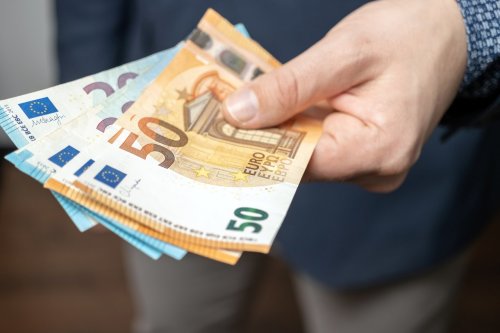 Des milliers d’euros d’aides pour rénover votre maison (et réduire vos factures d'énergie) : voici celles à ne surtout pas rater en 2025