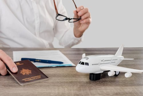 Aéroports : prenez garde à cette nouveauté pour les passeports à partir de juin
