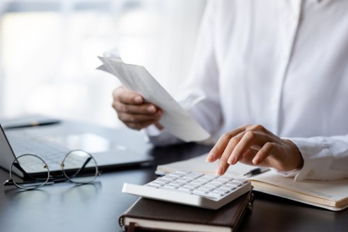 Courses, restos, abonnements… Ces dépenses que vous pouvez (légalement) déduire de vos impôts sans le savoir