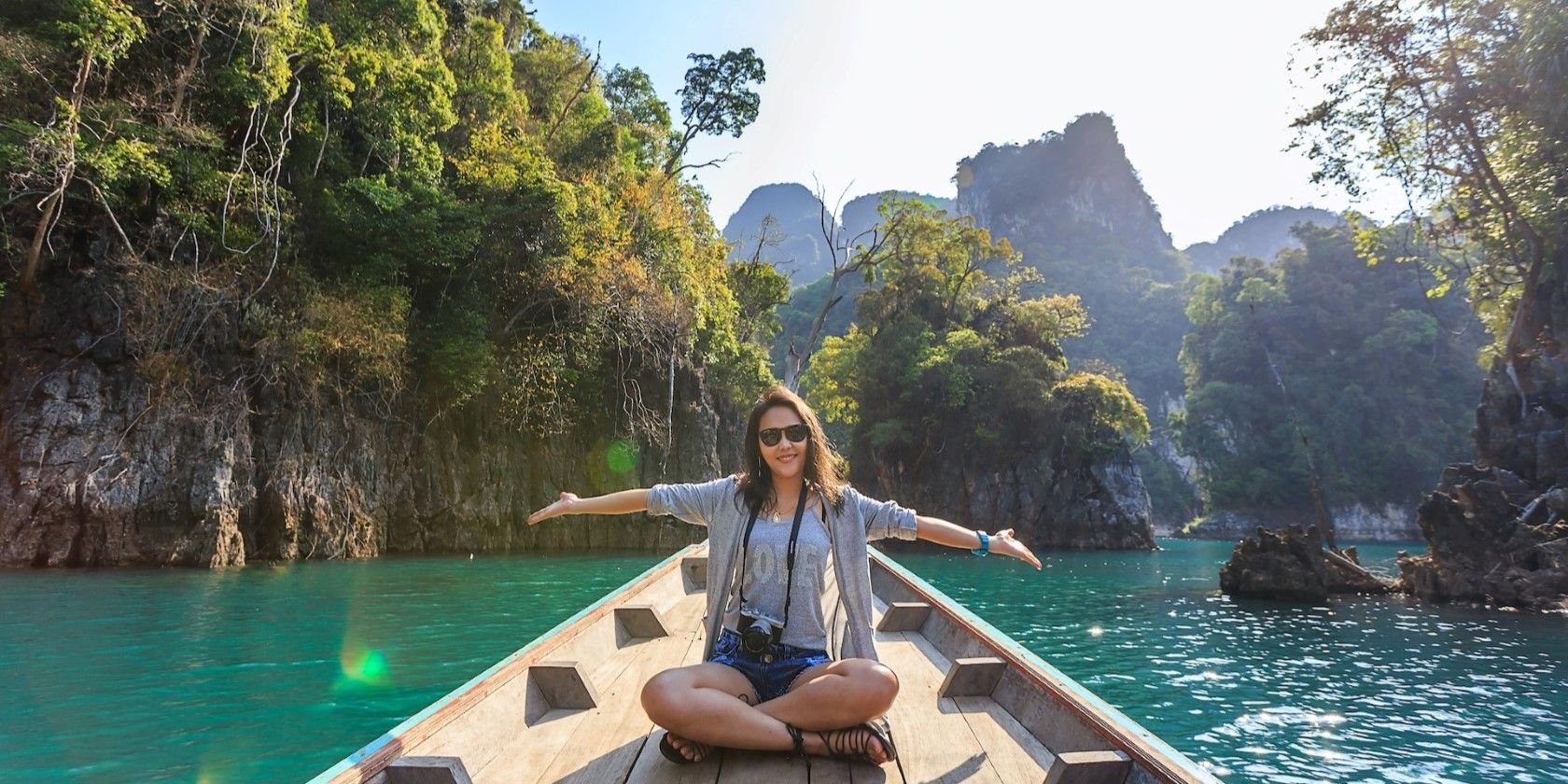 How to Look After Your Mental Health When Traveling: 7 Top Tips