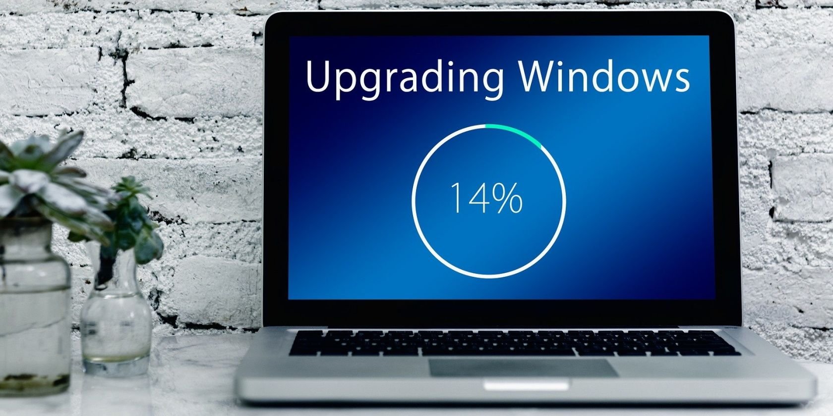 What Happens If You Turn Your PC Off During a Windows Update?
