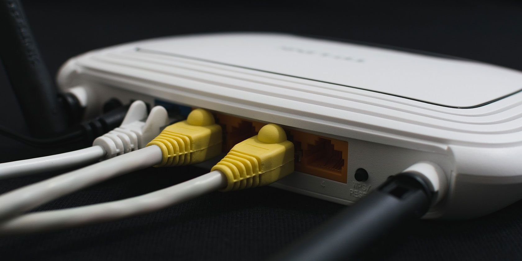 12 Useful Ways to Reuse an Old Router (Don't Throw It Away!)