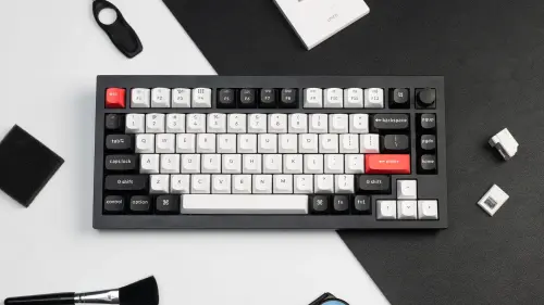 Review: We're Stuck On This Magnetically-Enhanced Keyboard From Keychron