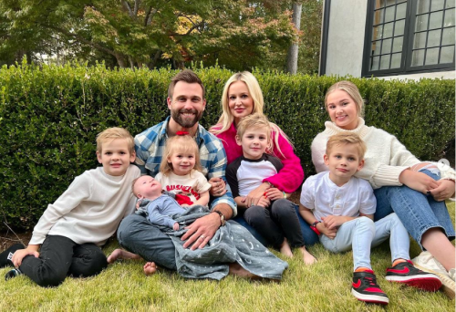 emily-maynard-secretly-gives-birth-to-sixth-child-reveals-the-newborn