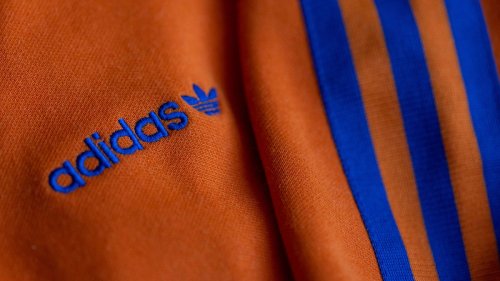 Klage gegen Entlassung: Ex-Mitarbeiterin beklagt angeblichen Rassismus bei Adidas