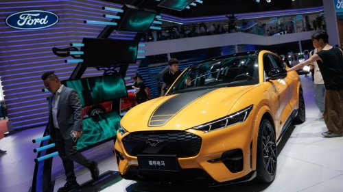 Freihändig im Mustang: Ford darf teilautonome Autos in Deutschland verkaufen