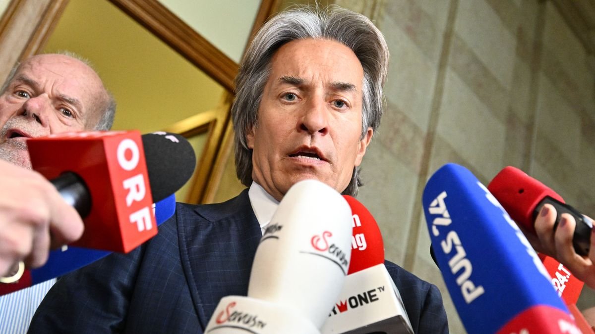 Karl-Heinz Grasser: Österreichs Ex-Finanzminister muss vier Jahre in Haft