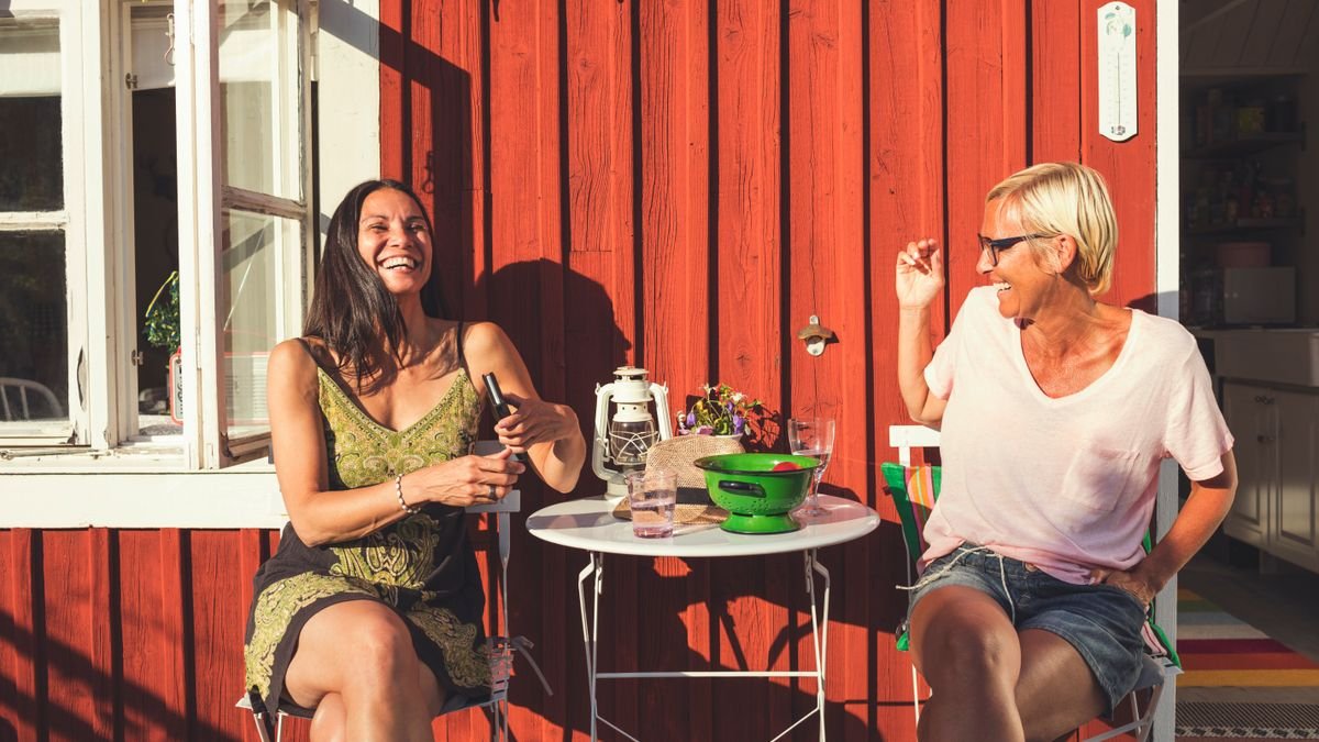 Glücksforscherin Maike van den Boom: „Die Abkürzung zum Glück lautet: Hilf anderen …“