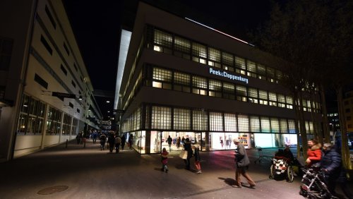 Umzug des Konzerns Der Clanchef verlagert Peek & Cloppenburg in die Schweiz